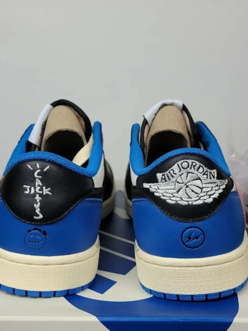 Air Jordan 1 Low Fragment × Travis Scott Men's Shoes